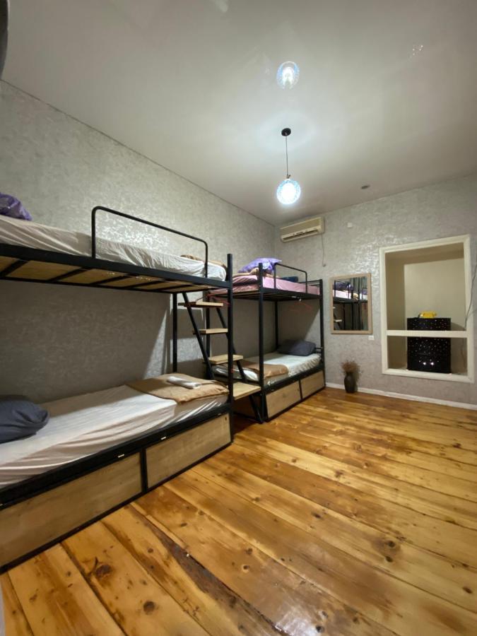 Traveler Hostel Tiflis Dış mekan fotoğraf