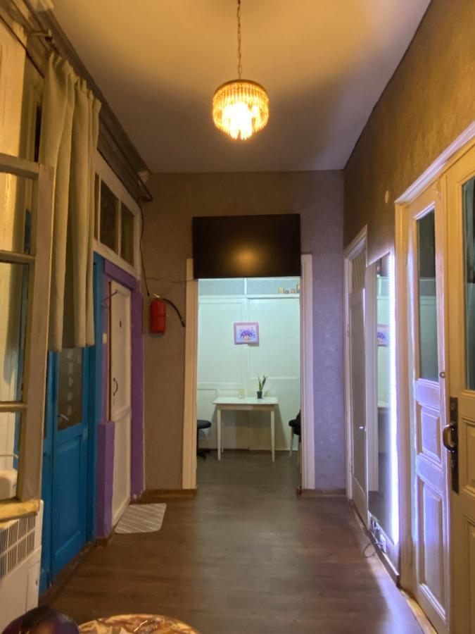Traveler Hostel Tiflis Dış mekan fotoğraf