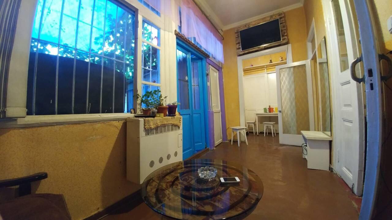 Traveler Hostel Tiflis Dış mekan fotoğraf